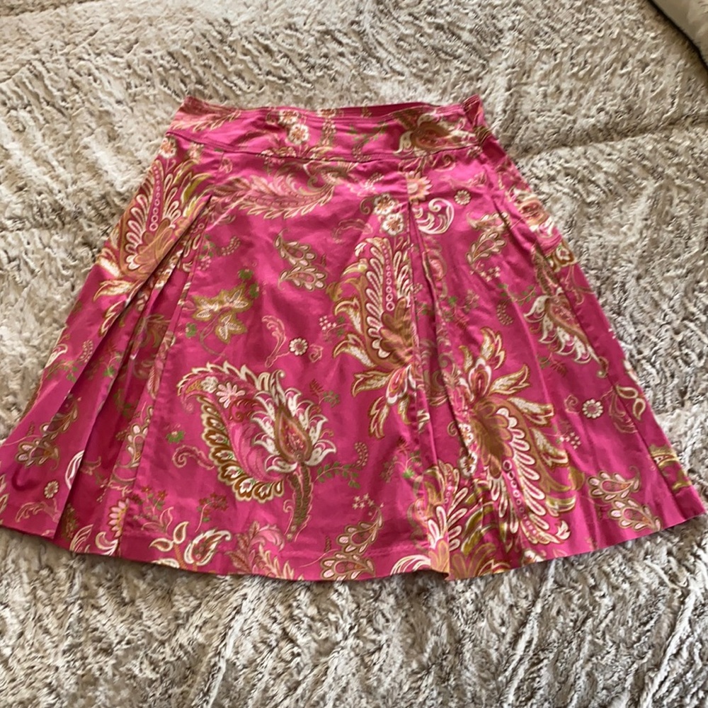 Lightweight banded waist skirt - size 10